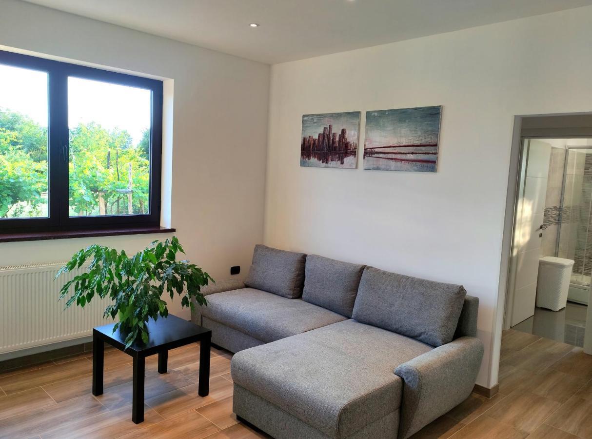 Apartmani Melia Marcelji Экстерьер фото